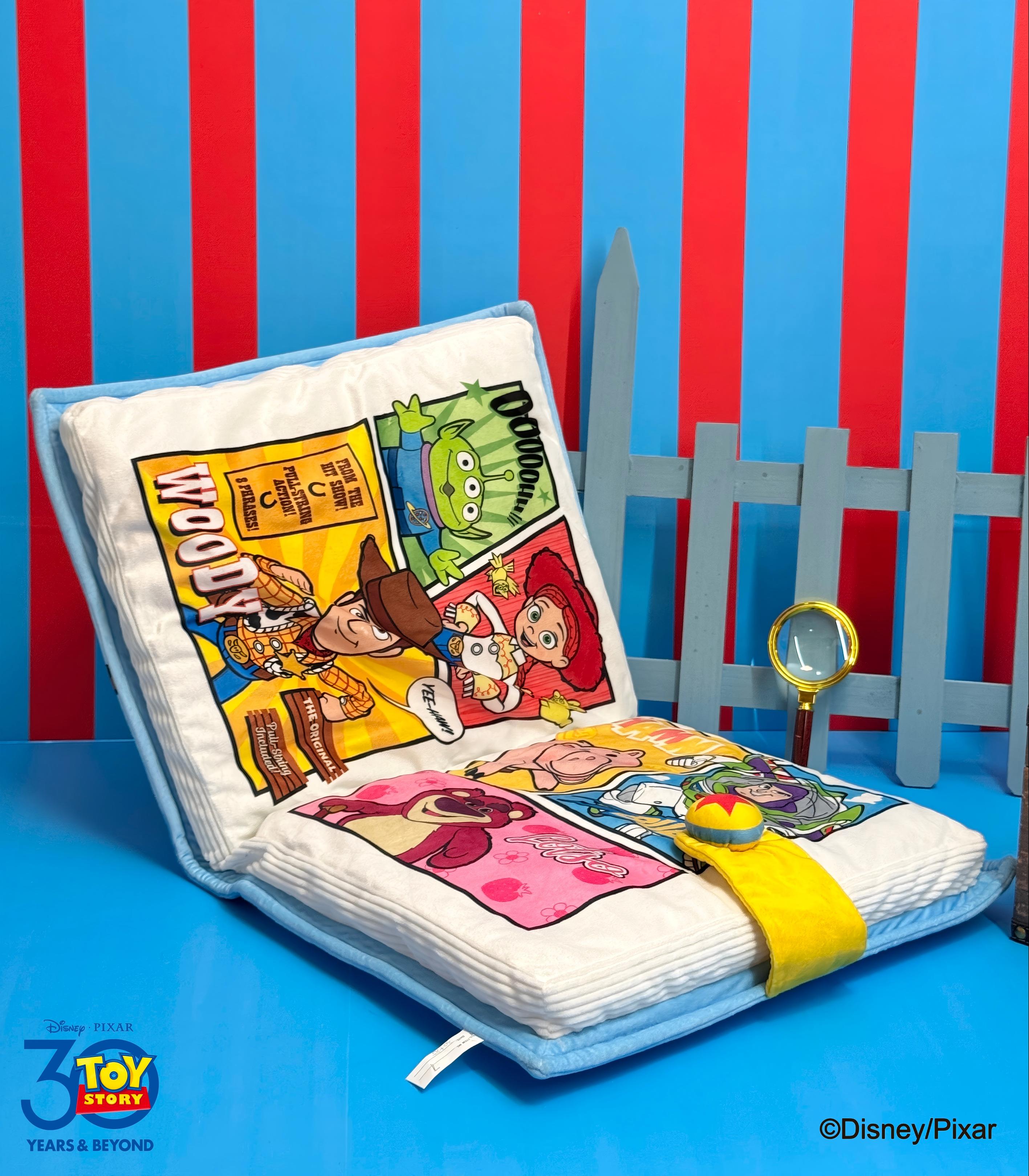 PIXAR コラボアイテム